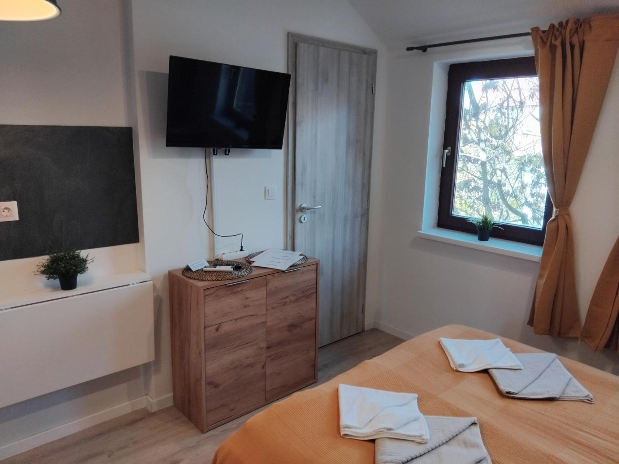 Apartamento Szent Benedek Apartman Fot Exterior foto